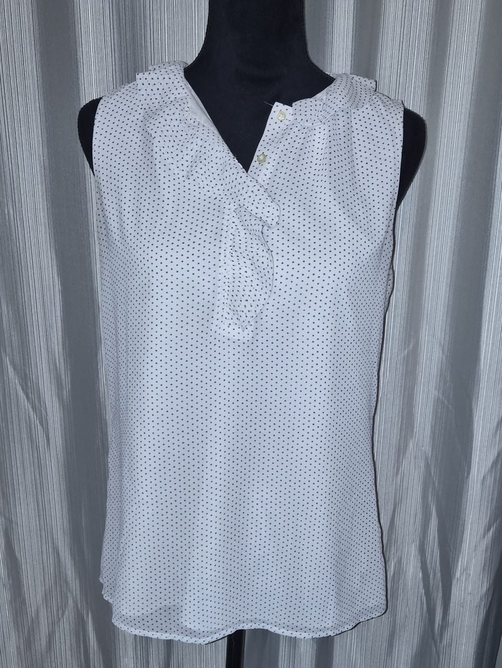 Banana Republic White Sleeveless Polka Dot Camisole